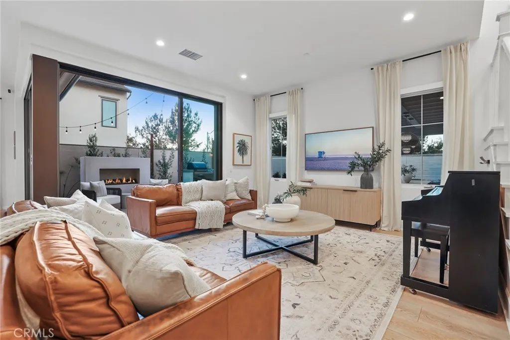 Additional image 6 of 103 Vigna, Irvine, CA 92602