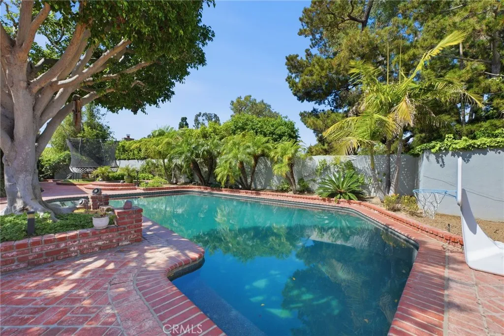 Additional image 20 of 1633 Santiago Dr, Newport Beach, CA 92660