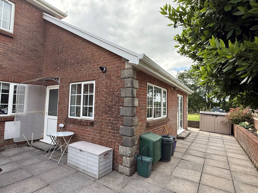 1 bed flat to rentSwn Y Nant, Kidwelly SA17