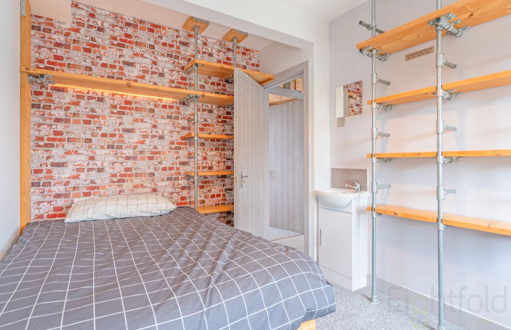 Additional image 21 of 6 bed end terrace house to rentBevendean Crescent, Brighton BN2