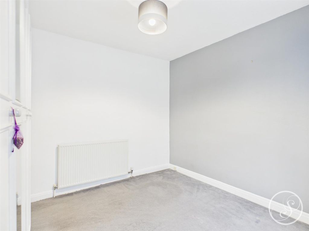 Additional image 22 of 2 bed flat to rentSandringham Drive, Leeds LS17