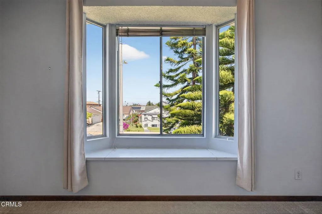 Additional image 20 of 622 E Poplar Street, Oxnard, CA 93033