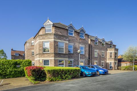 West Grange Court, York YO30