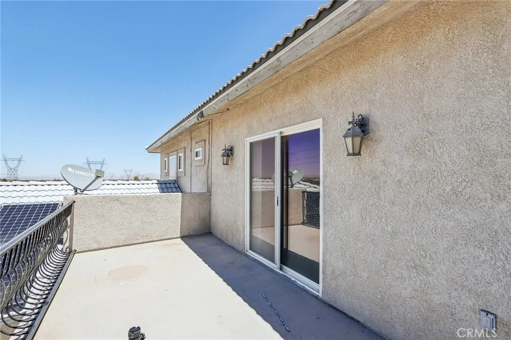 Additional image 9 of 8294 Aster Road, Oak Hills, CA 92344