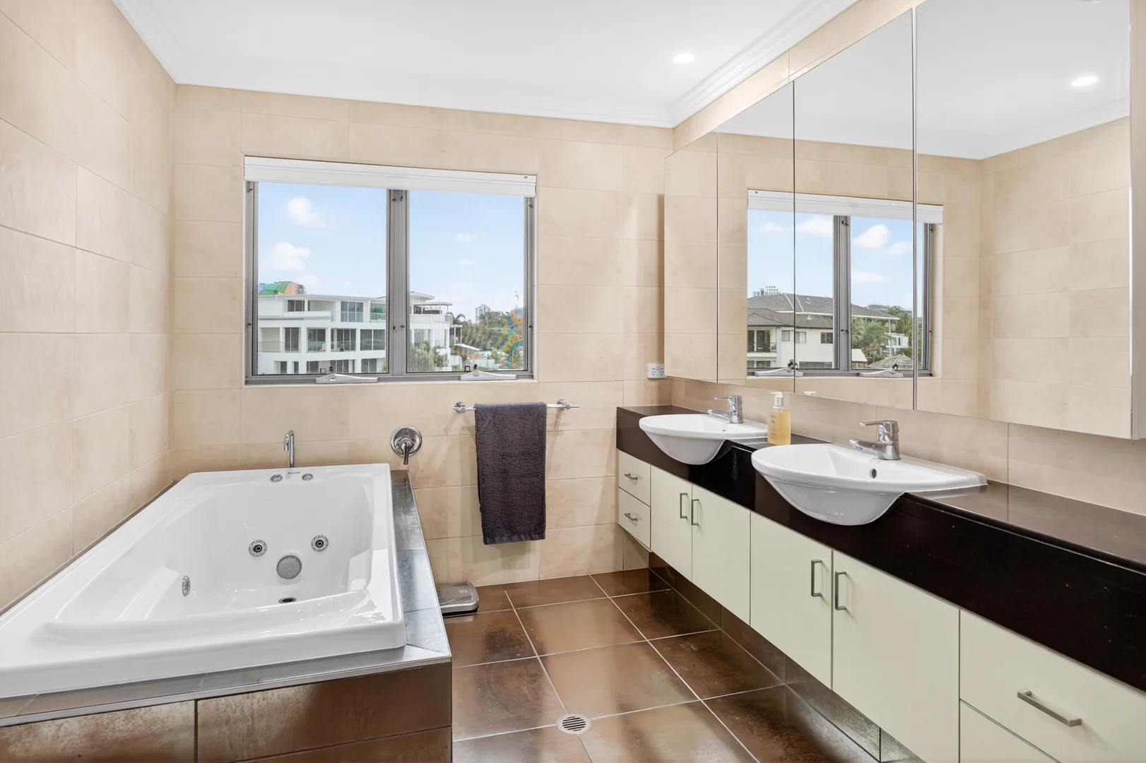 Additional image 11 of 4/10 Pisa Court, Surfers Paradise QLD 4217