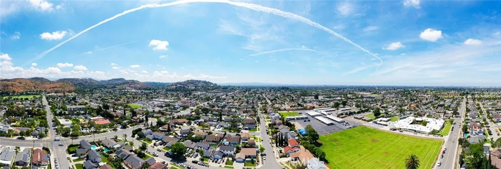 4422 E Silverleaf Ave, Orange, CA 92869