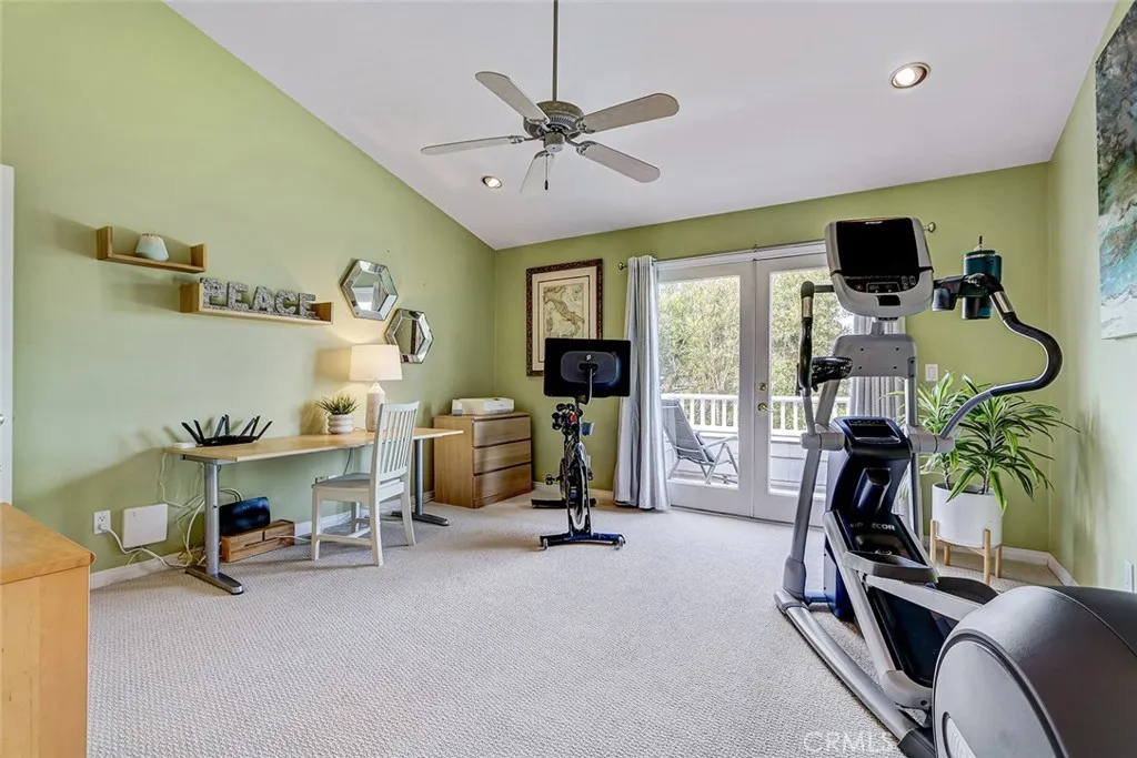 Additional image 104 of 2101 Lynngrove Dr, Manhattan Beach, CA 90266