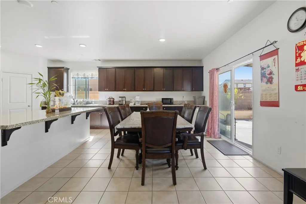 Additional image 8 of 44137 37th St W, Lancaster, CA 93536