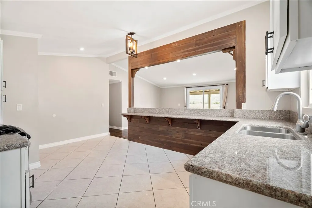 Additional image 7 of 19124 Drycliff Street, Canyon Country, CA 91351
