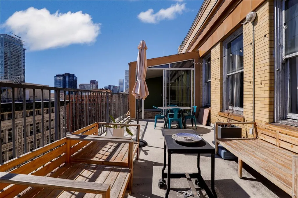 Additional image 19 of 215 W 7th St, Los Angeles, CA 90014
