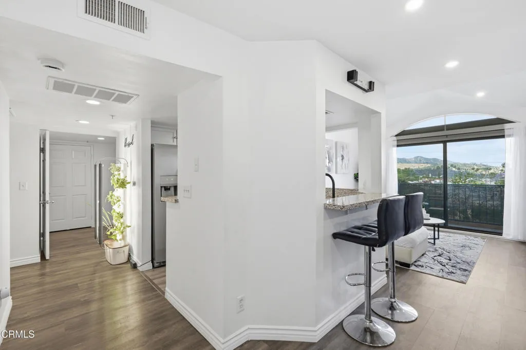 Additional image 40 of 450 W Dryden Street Unit 303, Glendale, CA 91202