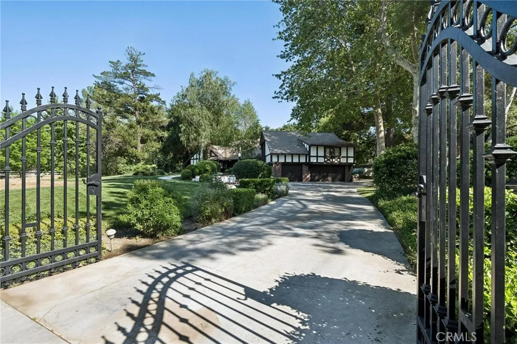 Additional image 139 of 15656 Iron Canyon Rd, Canyon Country, CA 91387
