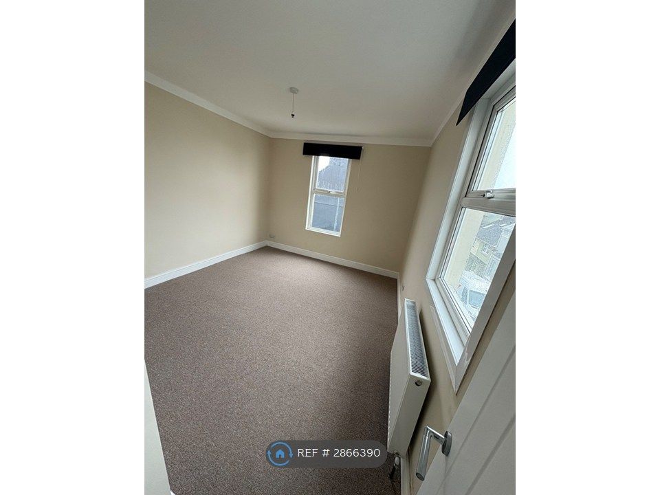 Additional image 10 of 4 bed end terrace house to rentStation Road, Plymouth PL2