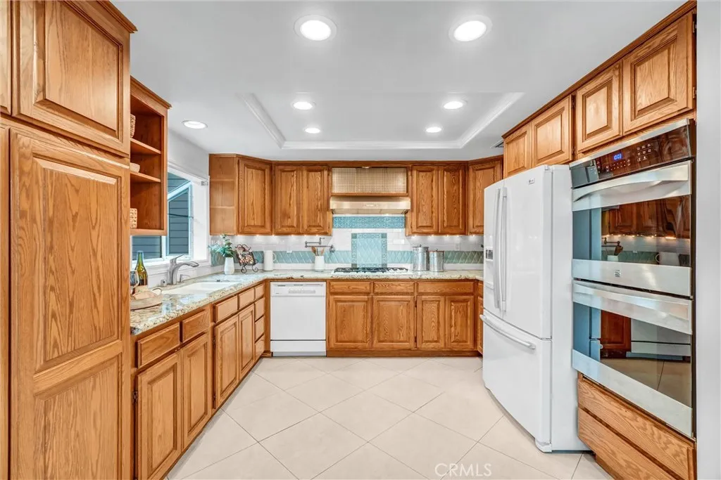 Additional image 16 of 2842 Velasco Ln, Costa Mesa, CA 92626