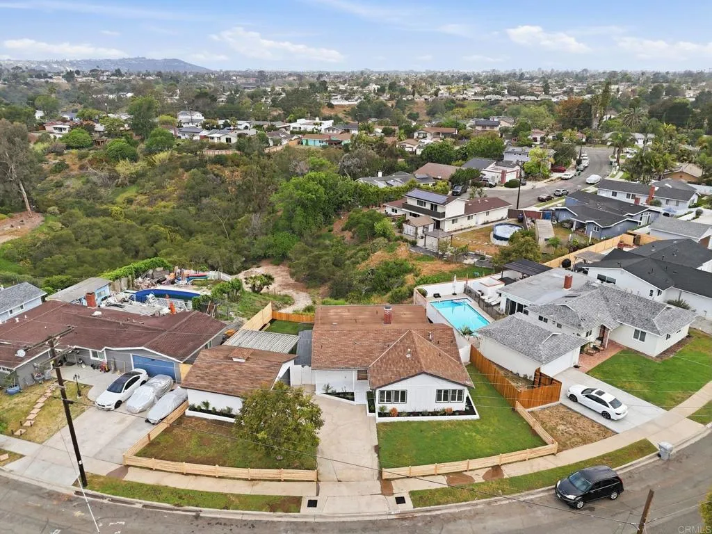 3296 Via Bartolo, San Diego, CA 92111