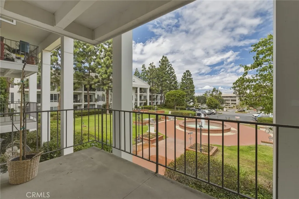 Additional image 40 of 101 Scholz Plz Unit 225, Newport Beach, CA 92663