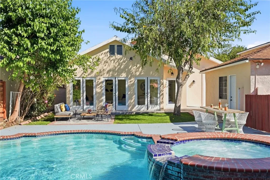 Additional image 82 of 435 Eton Drive, Burbank, CA 91504