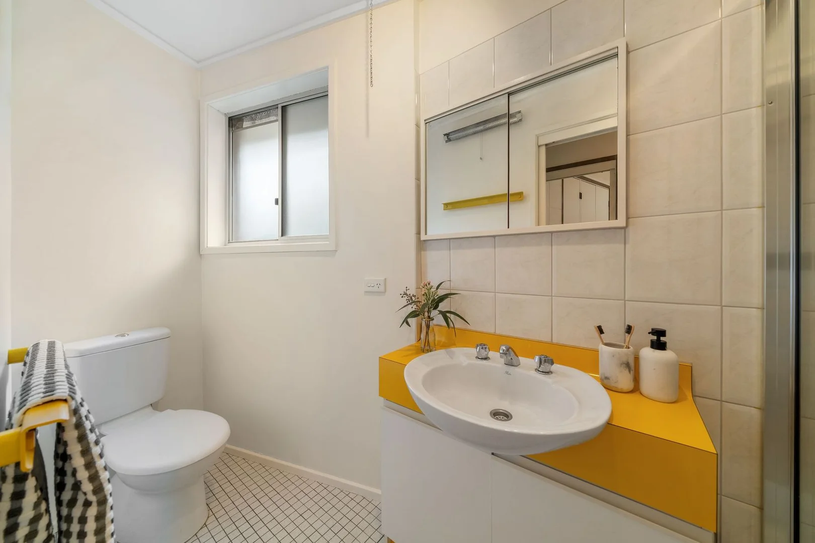 Additional image 21 of 10 Walnut Court, Mulgrave VIC 3170