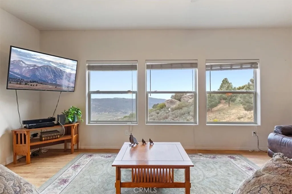 Additional image 11 of 24921 Sunset Way, Tehachapi, CA 93561