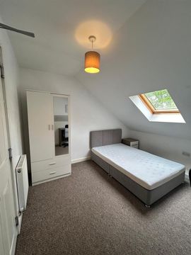Oxford Street, Coventry CV1, Room to rent