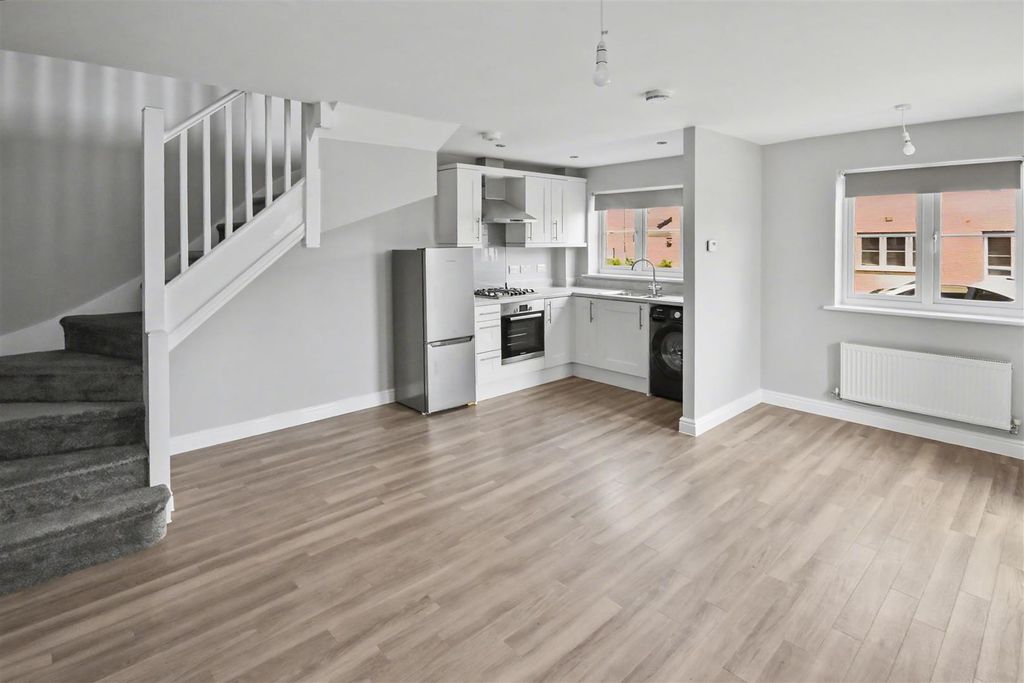 Additional image 2 of 1 bed semi-detached house to rentRedwing Place, Corby NN17