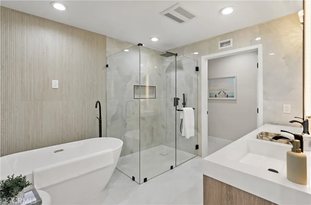 Additional image 24 of 10 White Water Drive, Corona Del Mar, CA 92625