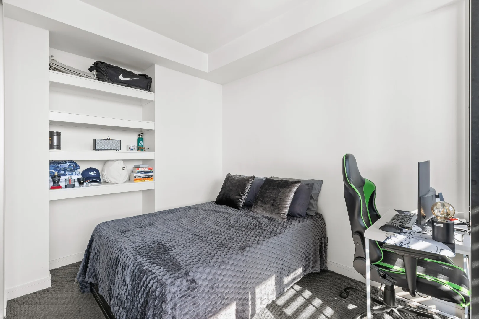Additional image 7 of 912/75 Shortland Esplanade, Newcastle NSW 2300