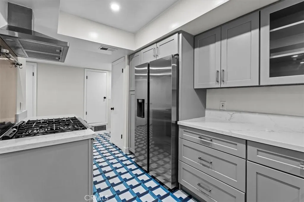 Additional image 5 of 6752 Hillpark Unit 303, Los Angeles, CA 90068