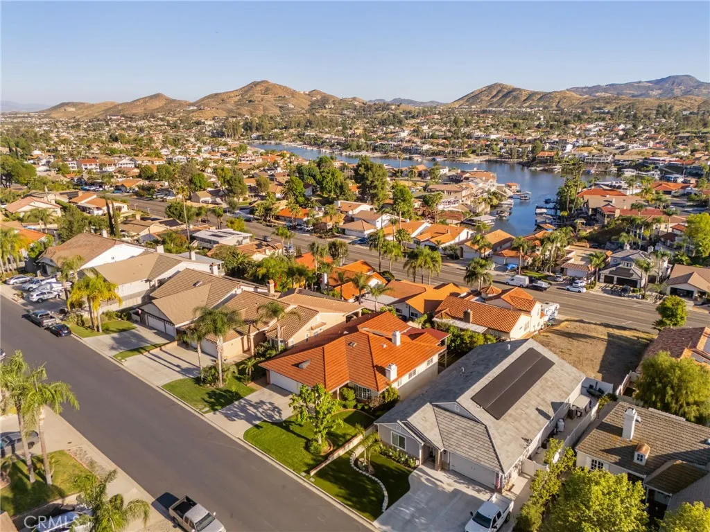 Additional image 128 of 22811 Cove View St, Canyon Lake, CA 92587