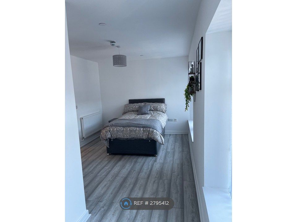Additional image 2 of Room to rentCrown Street, Port Talbot SA13