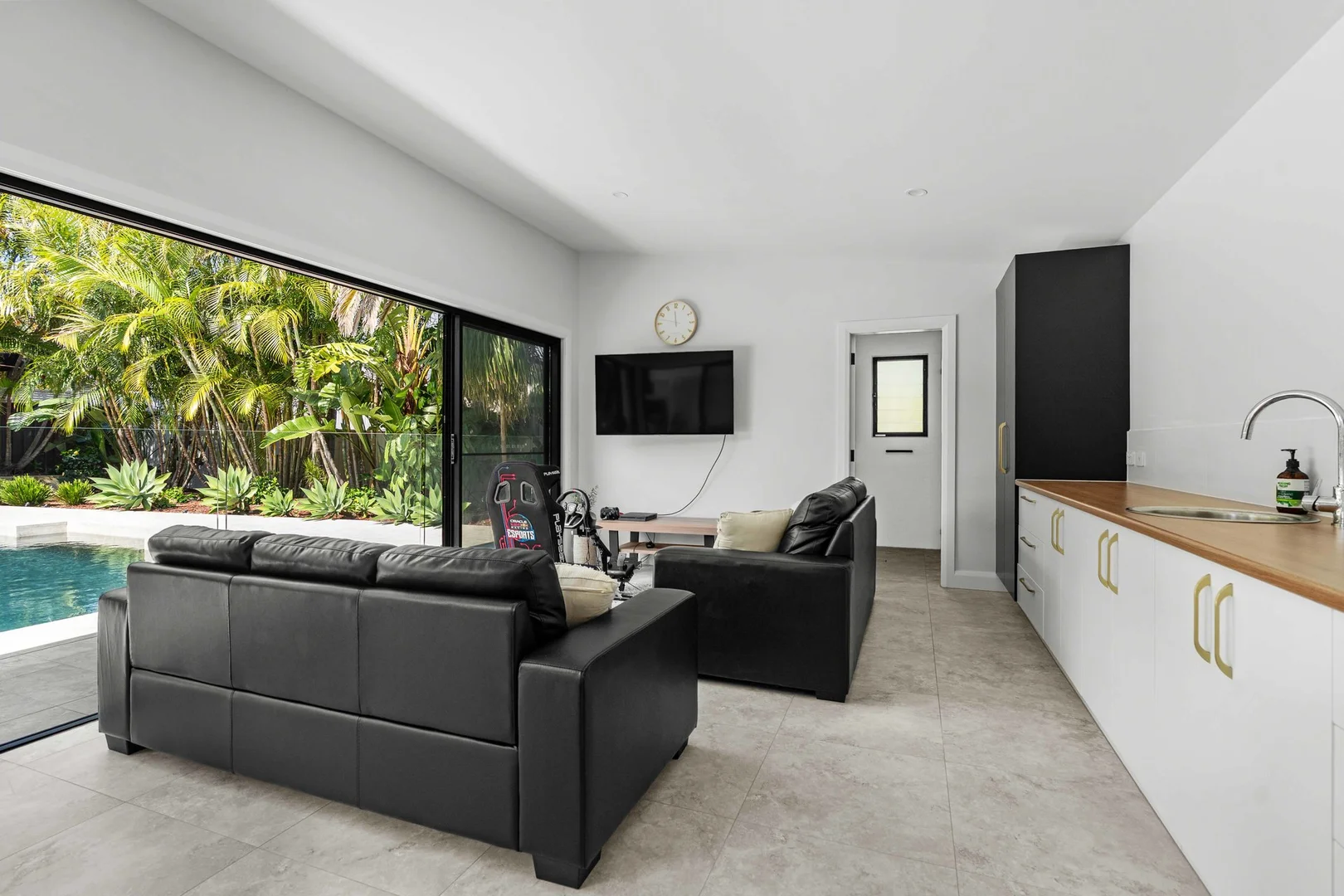 Additional image 26 of 35 Pacific Street, Caves Beach NSW 2281