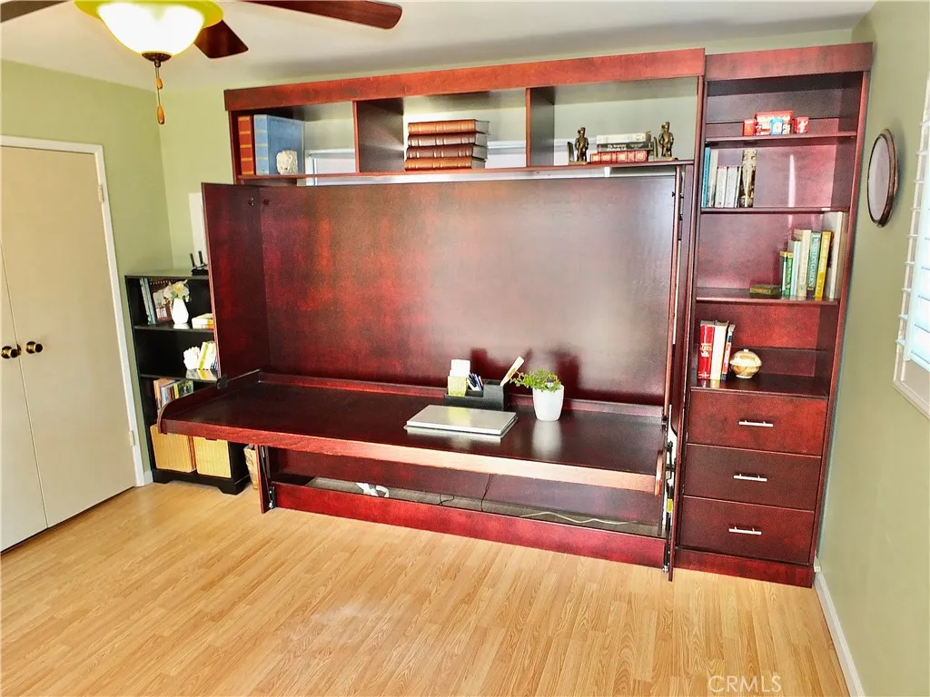Additional image 9 of 6317 E Eliot St, Long Beach, CA 90803