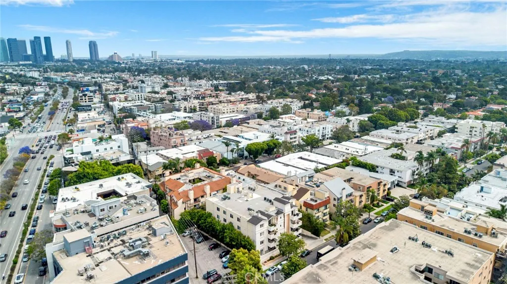 Additional image 69 of 1726 S Bentley Avenue Unit PH3, Los Angeles, CA 90025