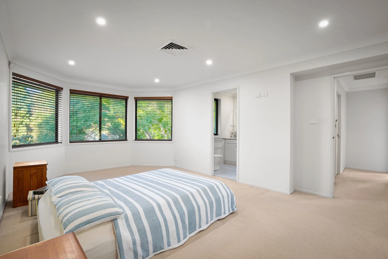 Additional image 5 of 118 Yathong Road, Caringbah South NSW 2229