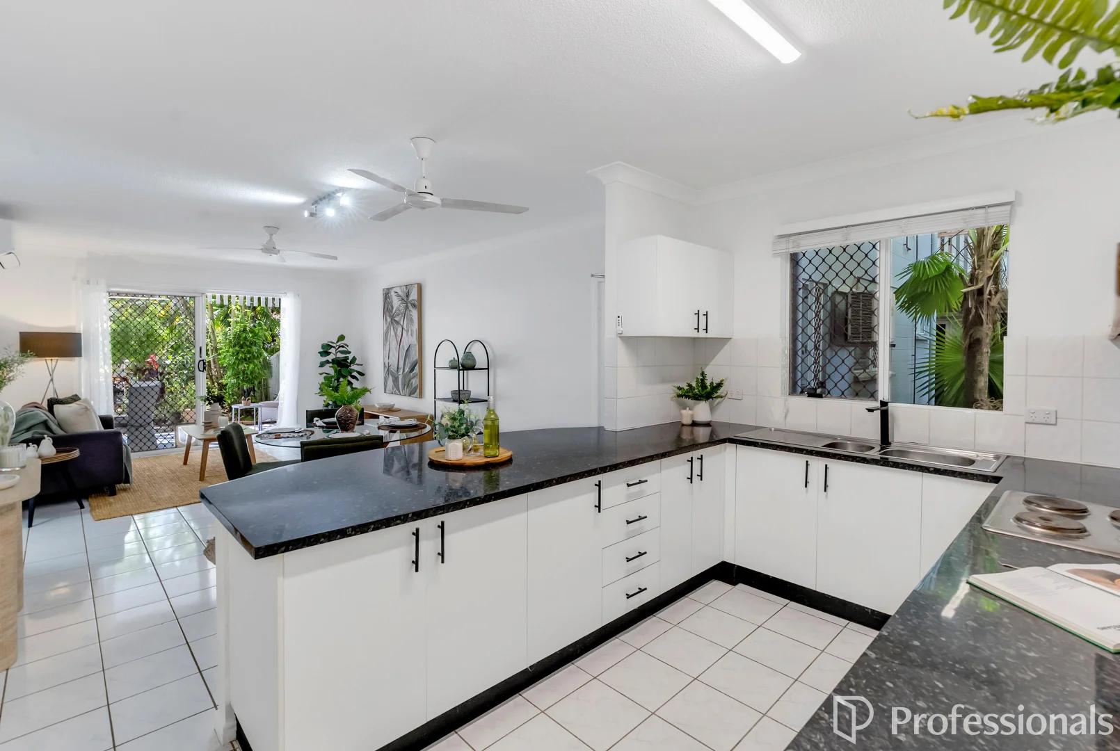 Additional image 4 of 4/19 Springfield Crescent, Manoora QLD 4870