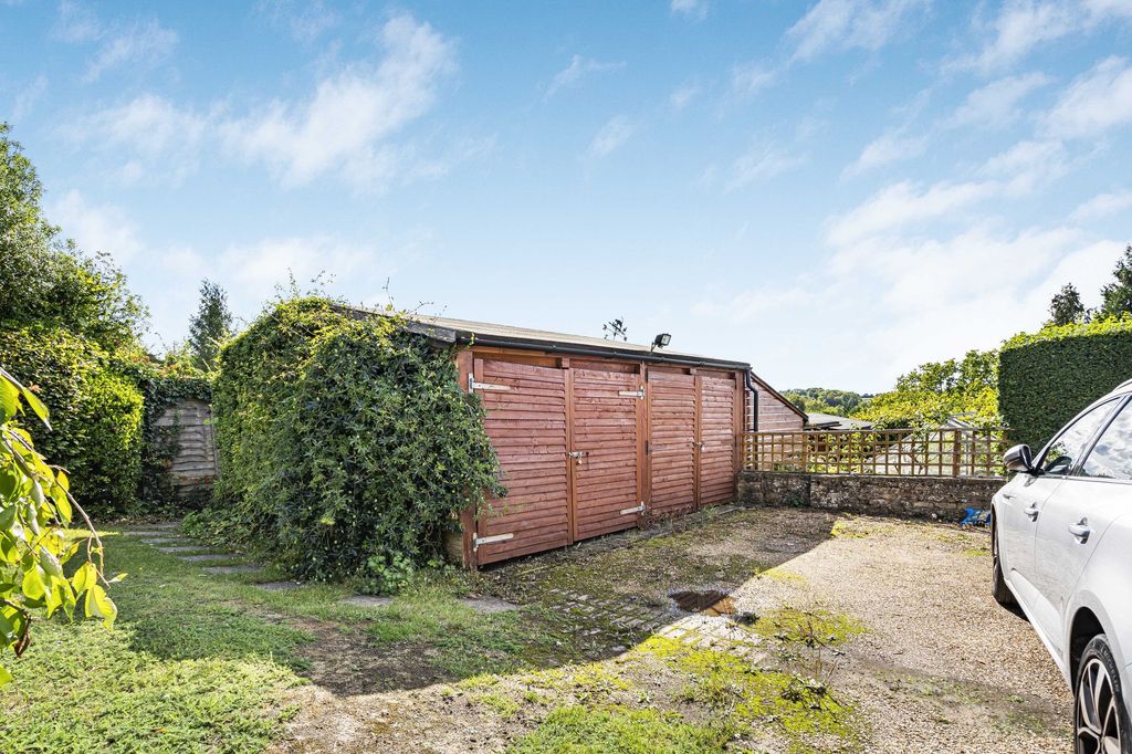 Additional image 30 of 2 bed detached house to rentDowns Lane, Leatherhead KT22