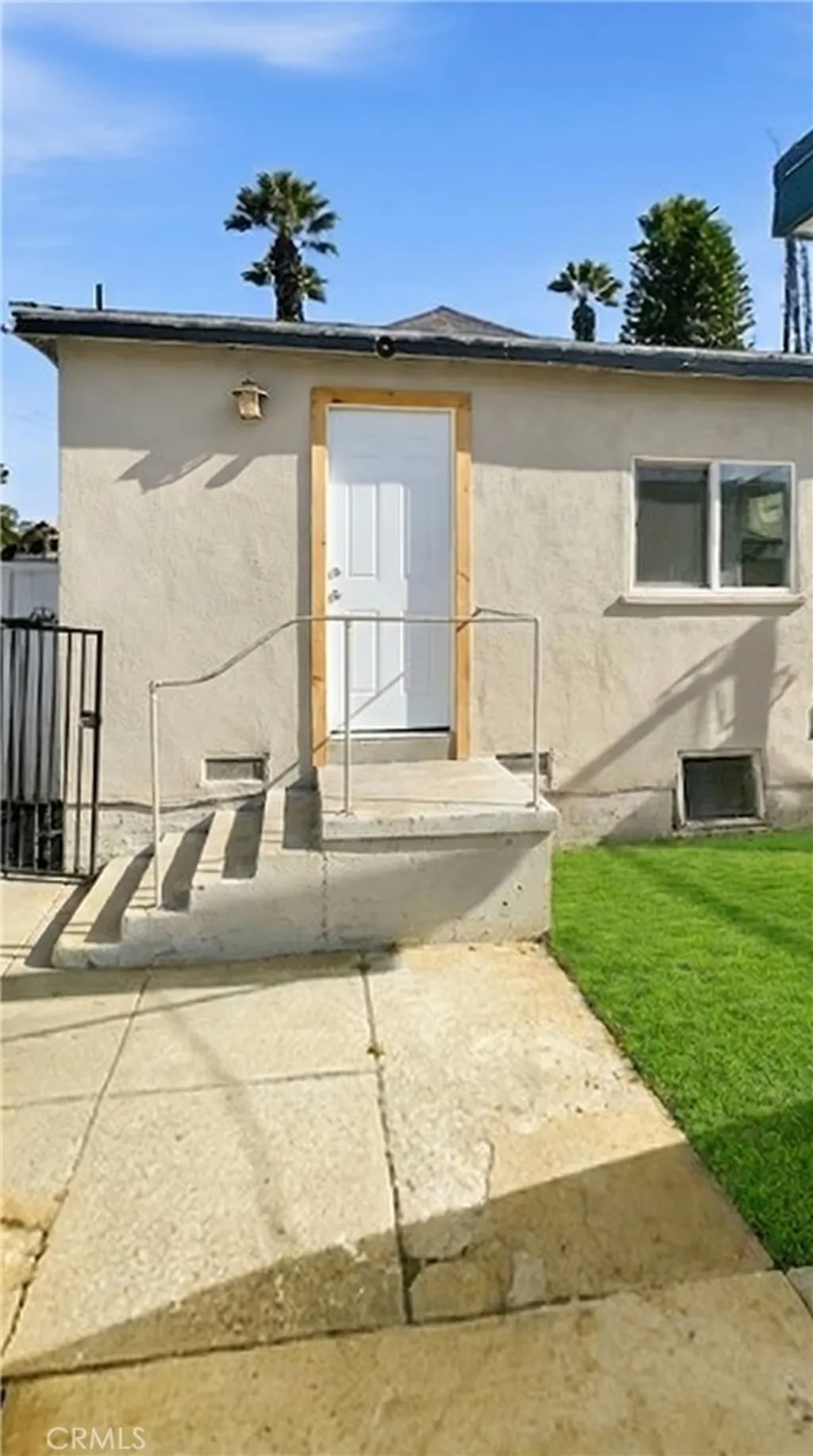 Additional image 6 of 2944 6th St, Riverside, CA 92507