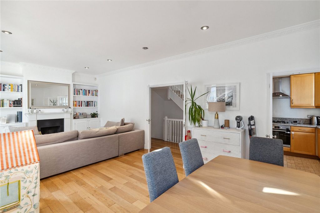 Additional image 5 of 4 bed town house to rentFulton Mews, London W2