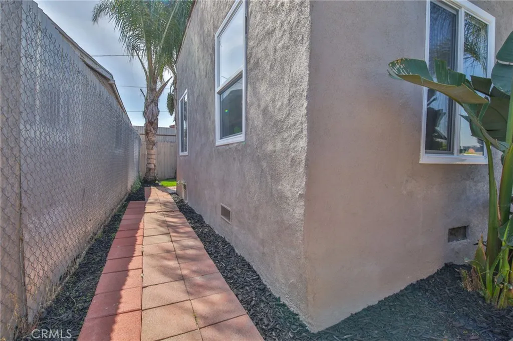Additional image 56 of 1712 E 57th St, Los Angeles, CA 90058