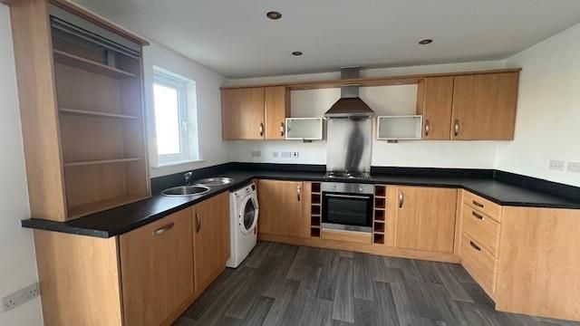 Additional image 4 of 2 bed flat to rentPentre Doc Y Gogledd, Llanelli SA15
