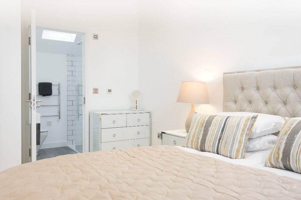 Additional image 4 of 2 bed flat to rentBurnham Road, Bath, Somerset BA2