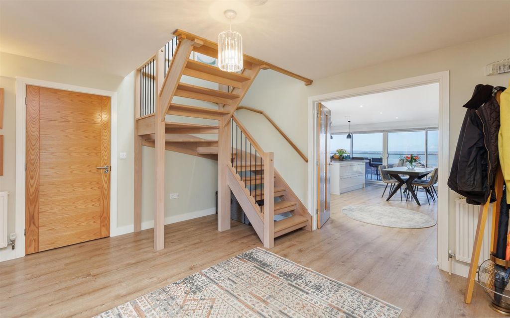 Additional image 45 of 5 bed detached house for saleBattery Road, Cowes PO31