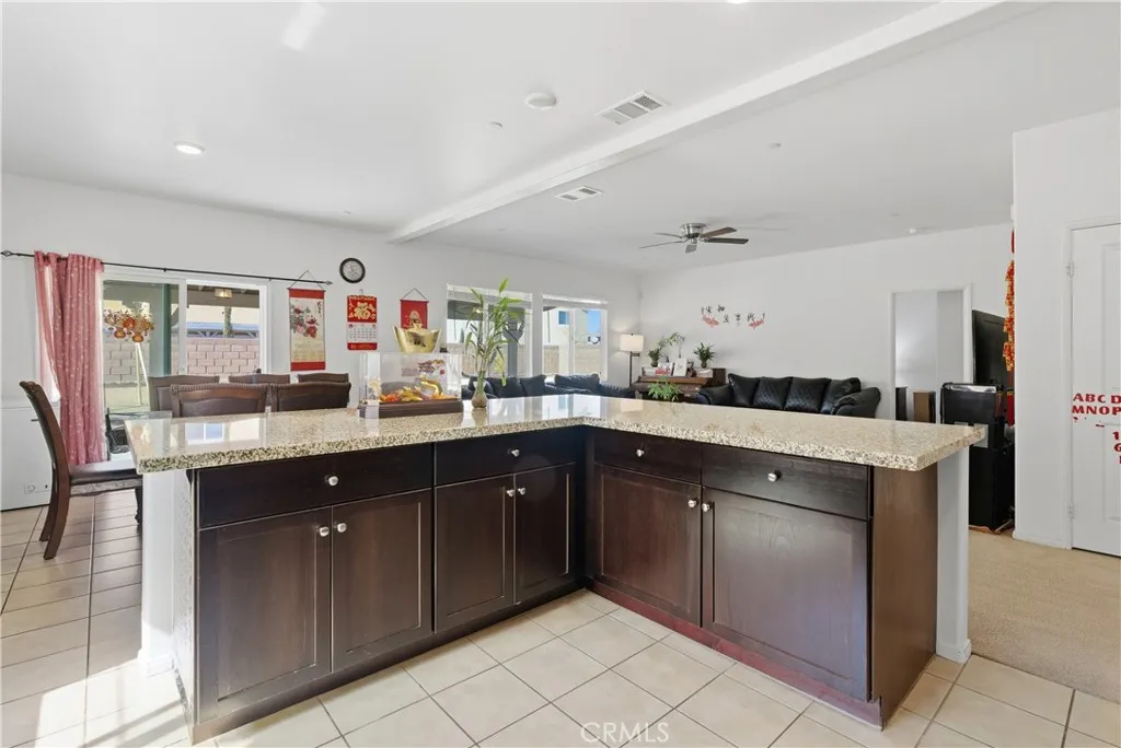 Additional image 6 of 44137 37th St W, Lancaster, CA 93536