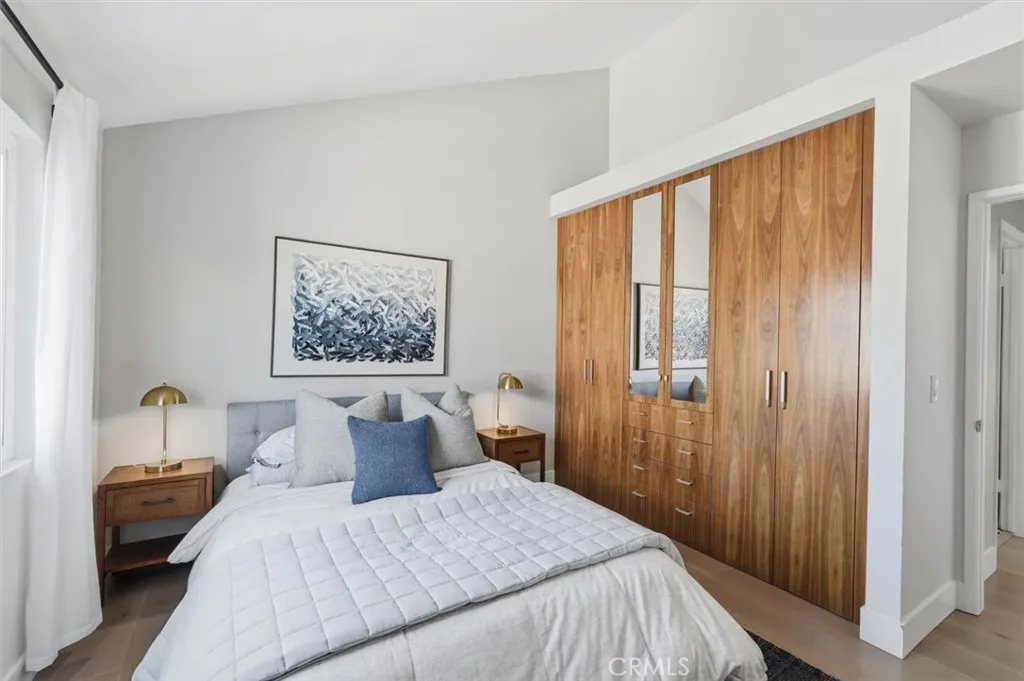 Additional image 106 of 2220 Clark Ln #B, Redondo Beach, CA 90278
