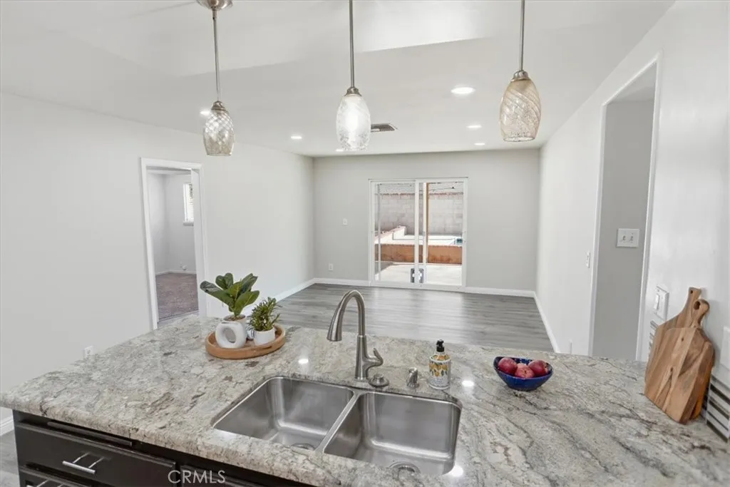 Additional image 8 of 19526 Babington St, Canyon Country, CA 91351