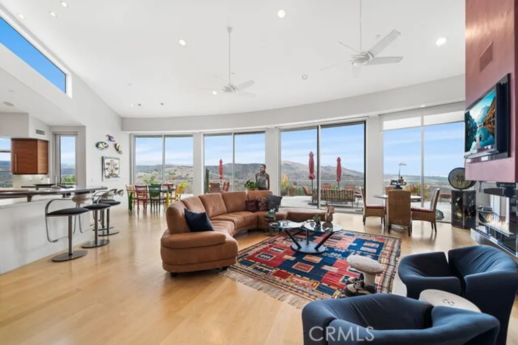 Additional image 5 of 10182 Cowan Heights Drive, North Tustin, CA 92705