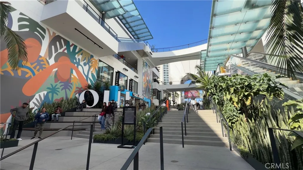 Additional image 139 of 6253 Hollywood Blvd Unit 707, Los Angeles, CA 90028