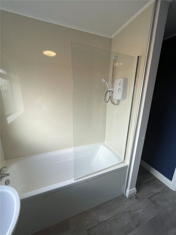 Additional image 10 of 2 bed flat to rentWarwick Road, Carlisle, Cumbria CA1