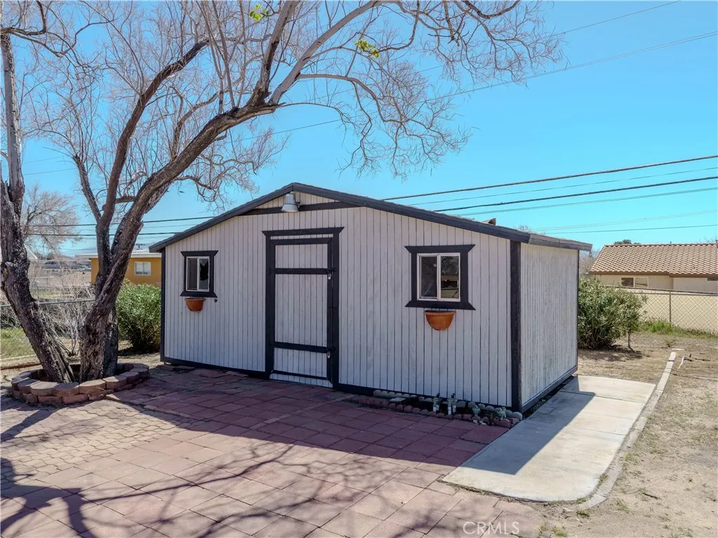 Additional image 78 of 15801 Malpais Lane, Victorville, CA 92394