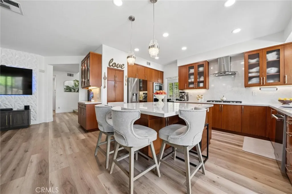 Additional image 93 of 23327 Summerglen Place, Valencia, CA 91354